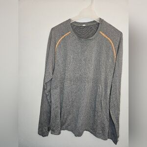 Lululemon Men's Metal Vent Tech Shirt. Gray. Long Sleeve. Size L.
